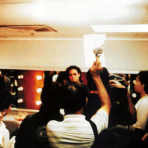 王秋儿蕾丝三角裤跳钢管舞
